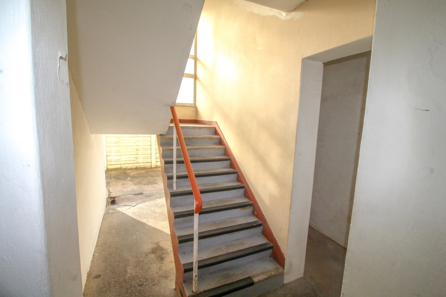 8 Bedroom Property for Sale in Chiselhurst Eastern Cape